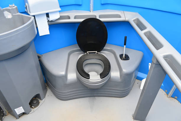 Best Portable restroom solutions  in Deans, NJ